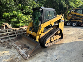 2016 CAT 239D